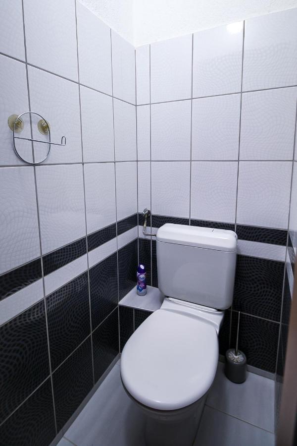 Thermal Next II Weninger Apartman Kiskunhalas Esterno foto